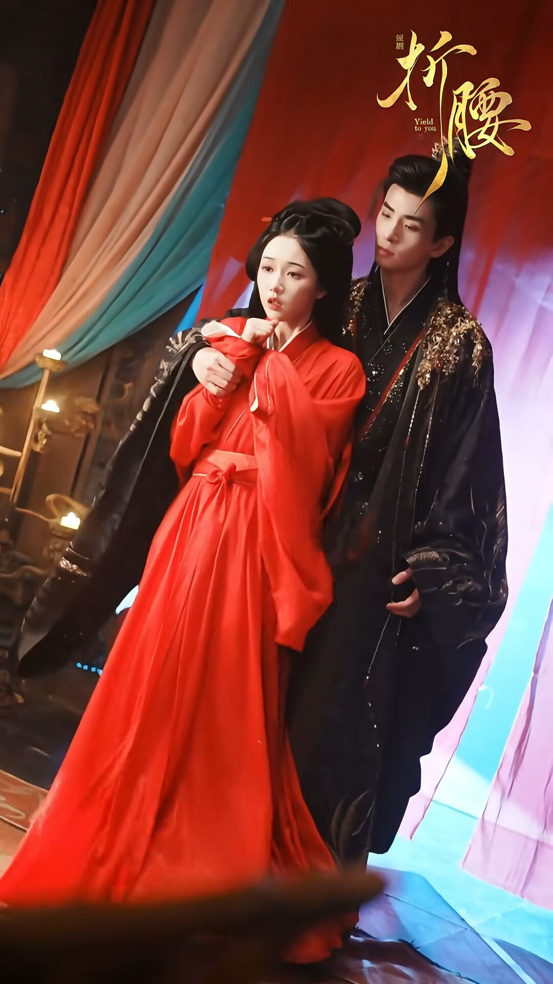 ▲▼短劇版《折腰》殺青預告曝光。（圖／翻攝自微博）