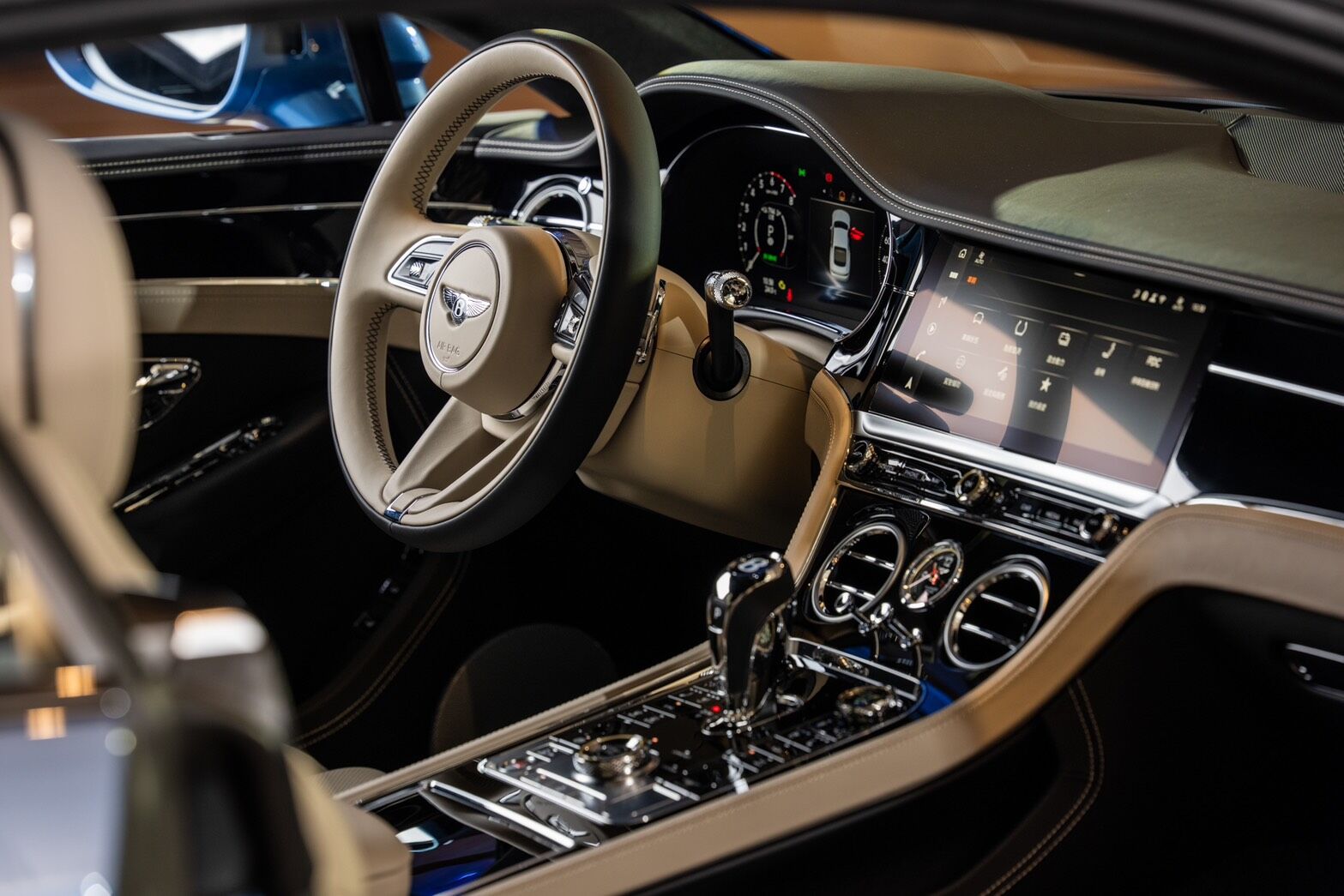 ▲賓利Continental GT／GTC、Flying Spur發表 。（圖／翻攝自Bentley）