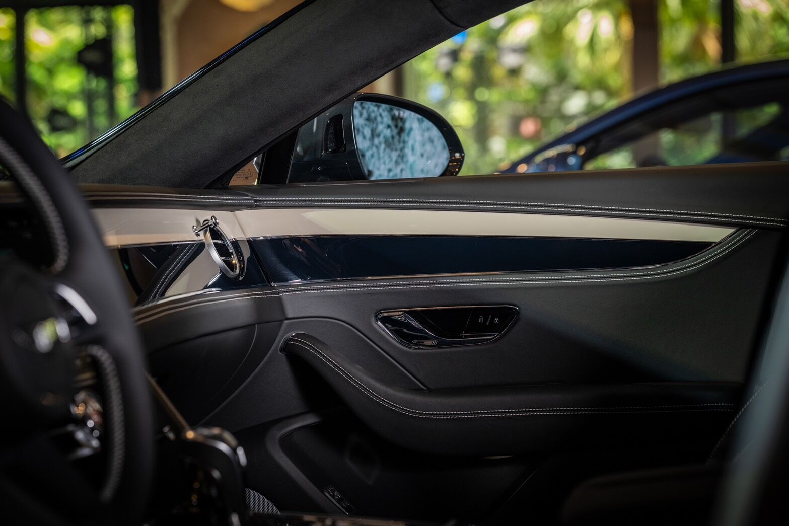 ▲賓利Continental GT／GTC、Flying Spur發表 。（圖／翻攝自Bentley）