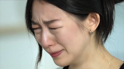 邪教信徒「排隊聽性侵音檔」！　葉萱崩潰淚訴：像把內褲公開給大家看