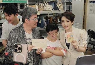 黃國倫寇乃馨直播40分鐘募款700萬 　竟讓全網哭成一片！