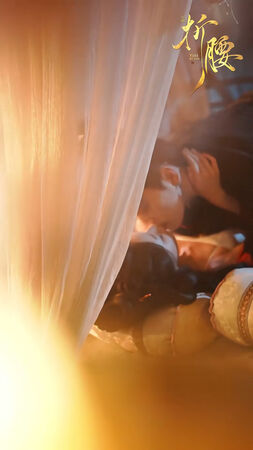 ▲▼短劇版《折腰》殺青預告曝光。（圖／翻攝自微博）