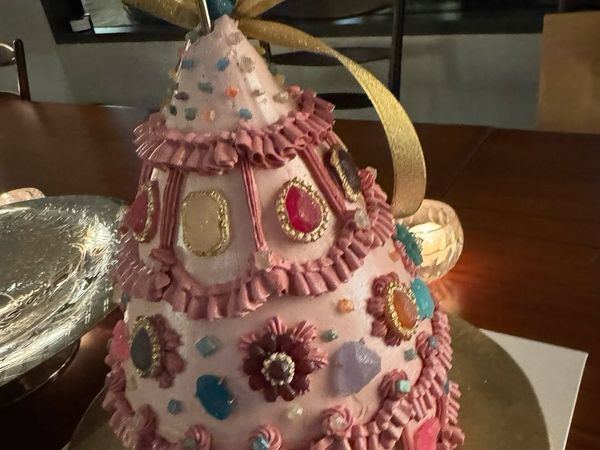 ▲GD生日眾星歡慶！現身「不能笑派對」超崩潰　BIGBANG隔天迎19周年 。（圖／翻攝自洪真慶IG）