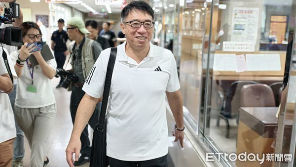 ▲▼台北市政府前秘書長、現任參事陳志銘，今（19日）到台北地院為柯文哲涉犯的京華城案作證。（圖／記者黃哲民攝）