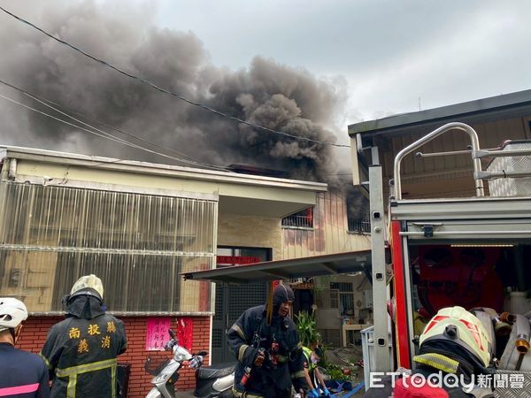 ▲埔里鎮蜈蚣里光復巷住宅18日傳火警。（圖／記者高堂堯翻攝，下同）