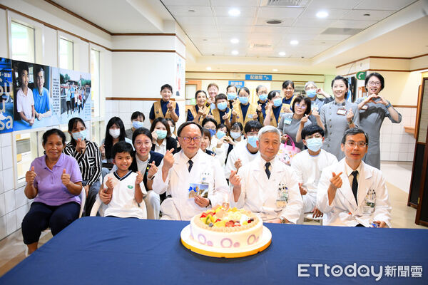 ▲▼  摘除罕見大型血管瘤 大林慈濟醫院為柬埔寨孩童阿莎慶新生  。（圖／嘉義大林慈濟醫院提供）