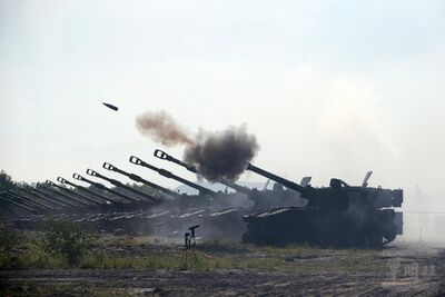 56門火砲實彈射擊 十軍團驗證防衛能力