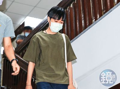 青峰爆失聲萌退意!「忍高壓15年受創」…蘇打綠控經紀人吞4.7億版權費