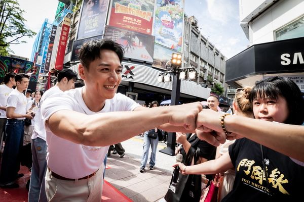 ▲《角頭&mdash;鬥陣欸》西門町掃街見面會。（圖／曼尼娛樂提供）