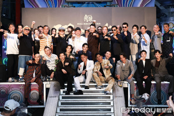 ▲▼  《角頭－鬥陣欸》見面會＋首映典禮大型記者會-合照。（圖／記者黃克翔攝）