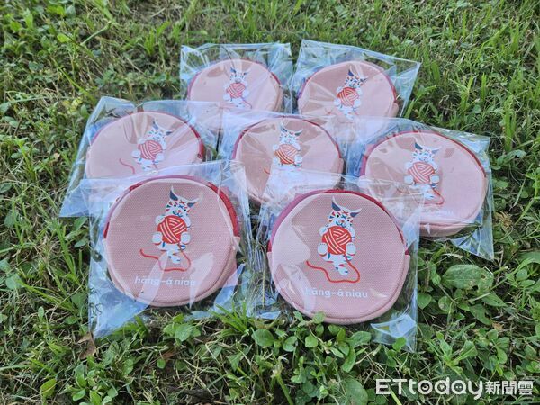 ▲民眾購買赤嵌樓、安平古堡、安平樹屋、億載金城、孔廟等古蹟門票，集滿三張票根可兌換小禮與參加抽獎。（圖／記者林東良翻攝，下同）