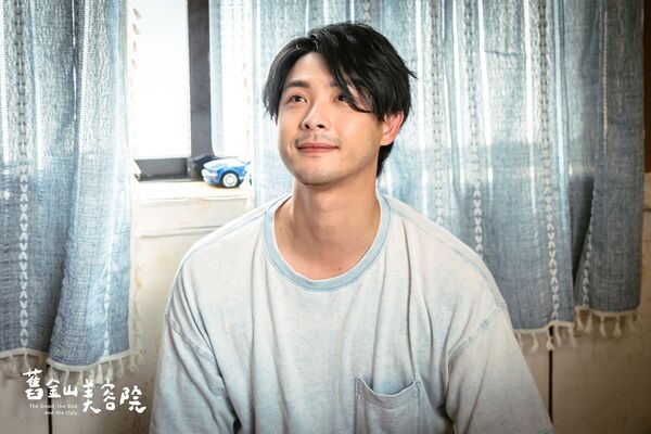 ▲劉品言、連晨翔、章廣辰、方志友、楊銘威主演的《舊金山美容院》定檔10月19日播出。（圖／TVBS提供）