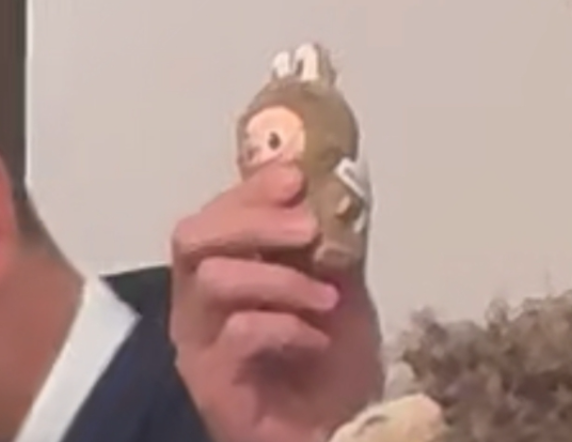 ▲迷你版LABUBU將於本週亮相。（圖／翻攝自微博）