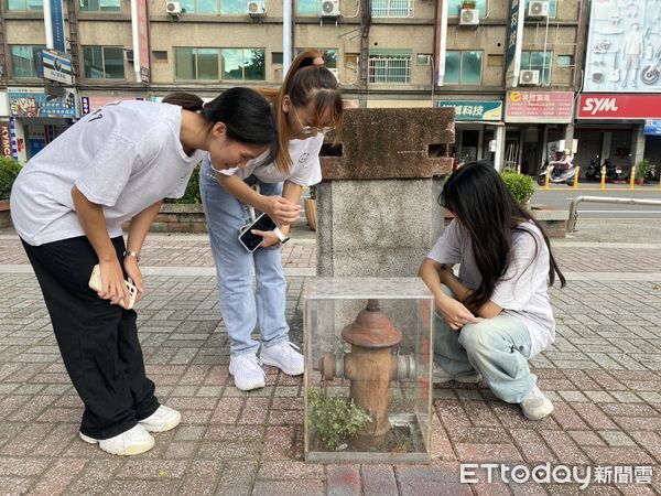 ▲彰化藝術館前的消防栓意外爆紅。（圖／民眾提供）