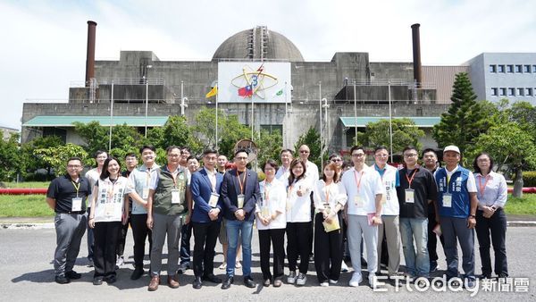 ▲▼  教育委員會考察核三廠      。（圖／國民黨立委葛如鈞辦公室提供）