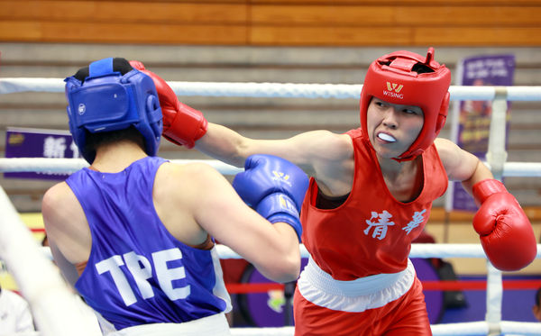 ▲大會代言人巴黎奧運拳擊銅牌得主吳詩儀的陪練員邱智琳（右）明將挑戰日本奧運銅牌並木月海、BC亞洲輕蠅量級金腰帶的新科亞洲拳王邱正（右）意外落敗。（圖／北市體育局提供）