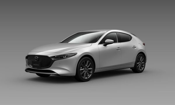 ▲北美近期因關稅成本衝擊，反應到新年式Mazda 3。（圖／翻攝自Mazda）