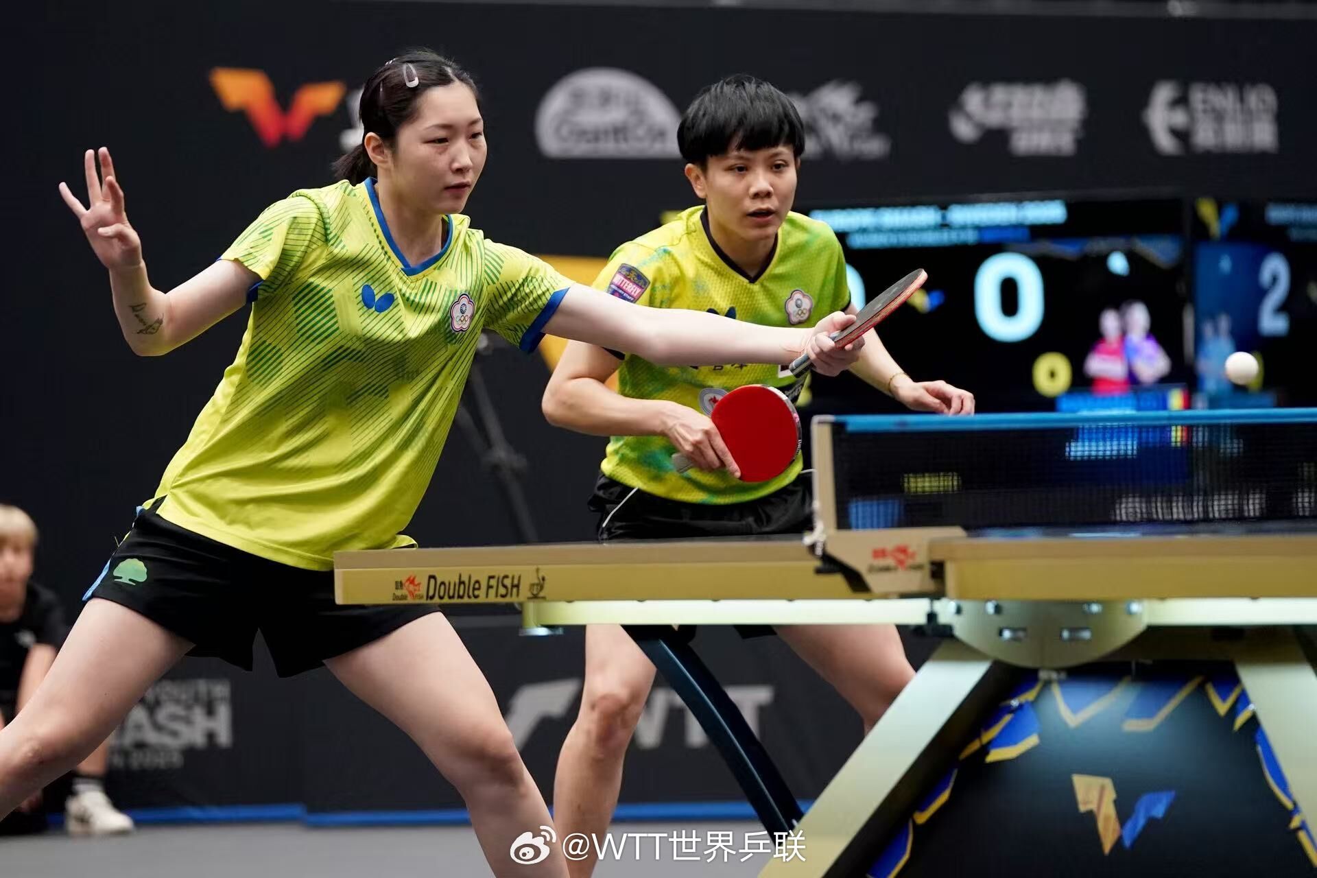 ▲▼台灣一姐鄭怡靜與新星簡彤娟今晚將力拚瑞典大滿貫女雙4強門票。（圖／翻攝自微博／WTT世界乒聯）