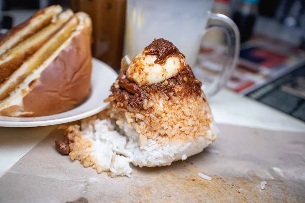 ▲▼阿榮哥海南茶。（圖／部落客美熊很愛吃授權提供）