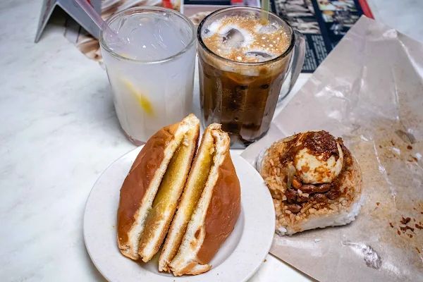 ▲▼阿榮哥海南茶。（圖／部落客美熊很愛吃授權提供）