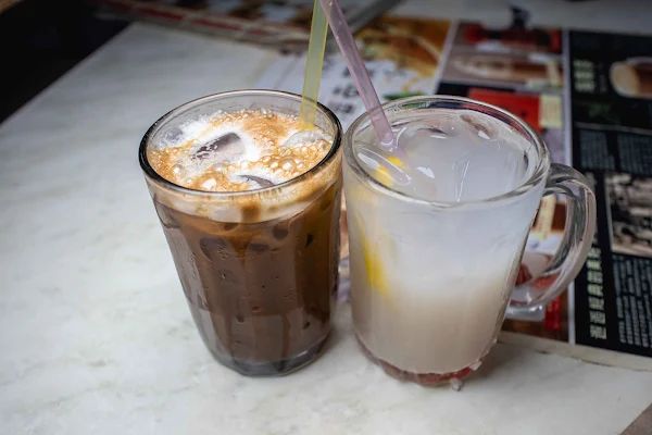 ▲▼阿榮哥海南茶。（圖／部落客美熊很愛吃授權提供）