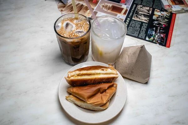 ▲▼阿榮哥海南茶。（圖／部落客美熊很愛吃授權提供）