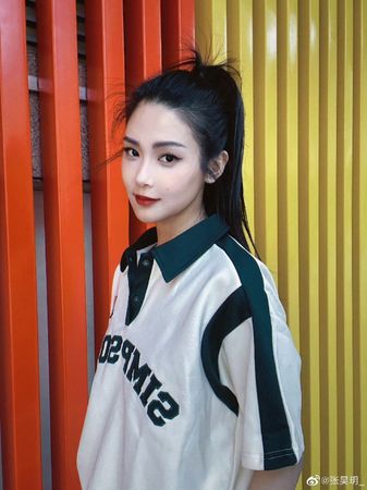 ▲張昊玥爆料曾被虞書欣霸凌。（圖／翻攝自微博）