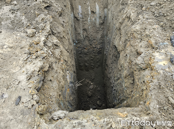 ▲▼       雲林地檢署偵破跨區營運廢棄物掩埋案             將北部某開發工程公司負責人等22人提起公訴      。（圖／記者游瓊華翻攝）