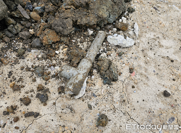 ▲▼       雲林地檢署偵破跨區營運廢棄物掩埋案             將北部某開發工程公司負責人等22人提起公訴      。（圖／記者游瓊華翻攝）