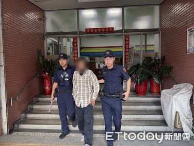 恐怖半裸男街頭隨機攻擊!警抓了又放引爆恐慌 檢出手強制送醫