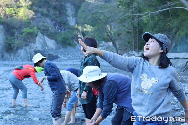 ▲奧萬大自然教育中心將於10月4日至5日舉辦兩天一夜慢活森林療癒體驗課程「走～到森林慢慢玩」。（圖／林業保育署南投分署提供）