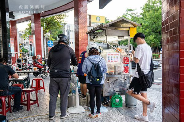 ▲▼阿鴻麵線。（圖／部落客虎麗笑嗨嗨授權提供）