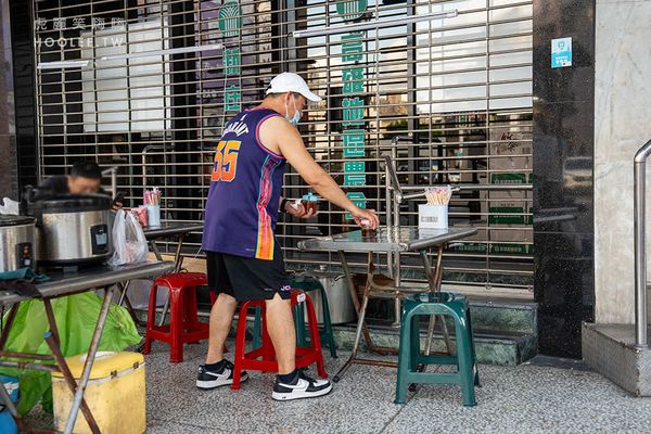 ▲▼阿鴻麵線。（圖／部落客虎麗笑嗨嗨授權提供）