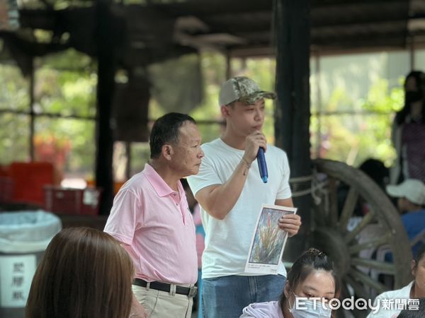  ▲▼    童年渡假村陳明順陳柏任父子致力於推展美術畫畫活動，讓學子們感受與體驗當台灣印象派實踐家的精彩與樂趣  。（圖／記者翁伊森攝）