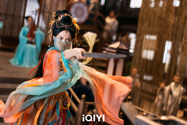 ▲《錦月如歌》由周也、丞磊領銜主演。（圖／iQIYI愛奇藝國際版提供）