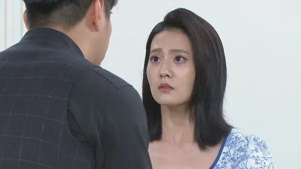 ▲顏曉筠《好運來》演到失控，狂自賞巴掌。（圖／民視提供）