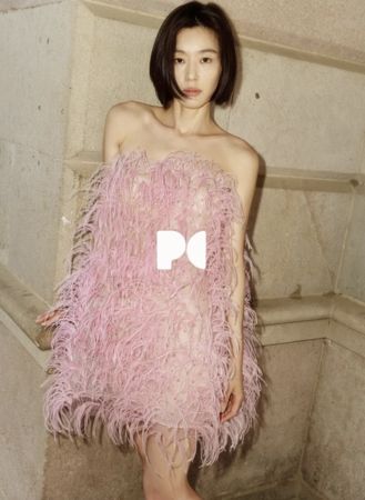 ▲▼▲▼女神全智賢回歸!諜報愛情韓劇《暴風圈》9月10日開播。(圖/翻攝自Instagram/everything.is.peachy)