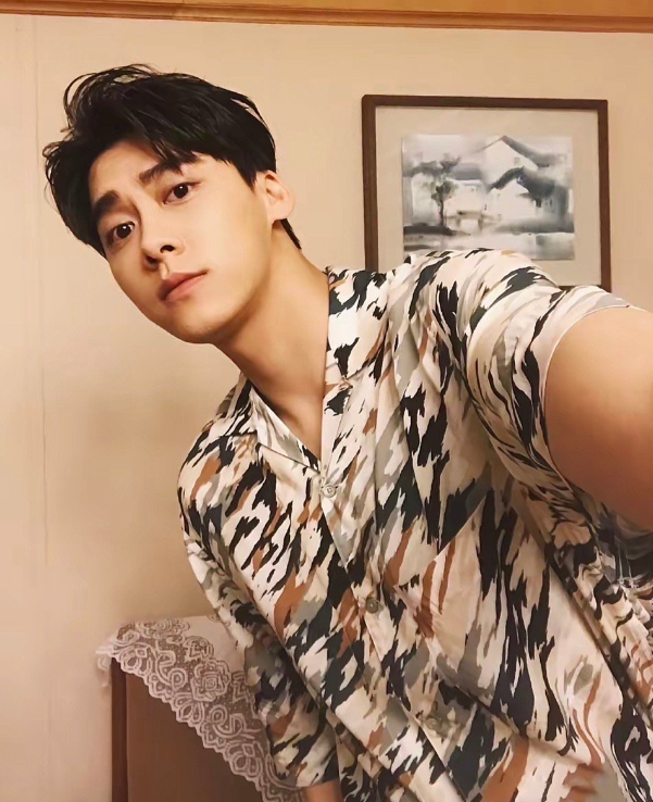 ▲▼李易峰。（圖／翻攝自微博）