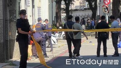 通緝犯出門遛狗!兇手公園埋伏連開12槍 他頭頸腹中5槍慘死