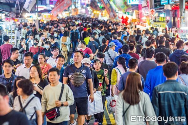 ▲▼  人潮變錢潮創造百業共榮！嘉義市家庭可支配所得連6年創新高 。（圖／嘉義市政府提供）