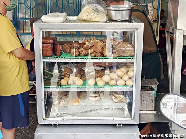 ▲▼大仁路牛肉麵。（圖／部落客Darren蘋果樹旅遊玩樂誌授權提供）