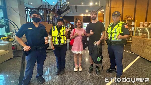 ▲法越情侶登山健行迷路 金山警英語指引脫困。（圖／記者郭世賢翻攝）