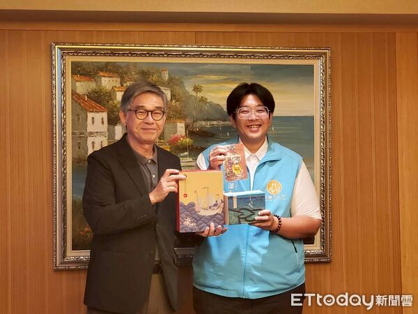 ▲▼故宮副院長黃永泰（左）率團隊來花蓮，洽談招商合作並參訪松園別館。（圖／花蓮市公所提供，下同）