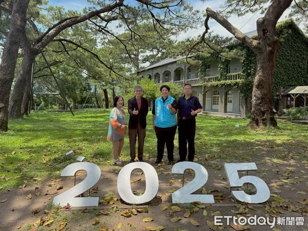 ▲▼故宮副院長黃永泰（左）率團隊來花蓮，洽談招商合作並參訪松園別館。（圖／花蓮市公所提供，下同）