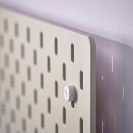 ▲開學季來臨IKEA宿舍人氣TOP10清單，特力屋推護眼燈與書桌優惠。（圖／業者提供）