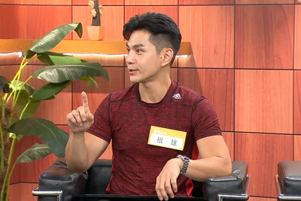 ▲祖雄分享「以租房代替買房」的省錢哲學。（圖／年代提供）