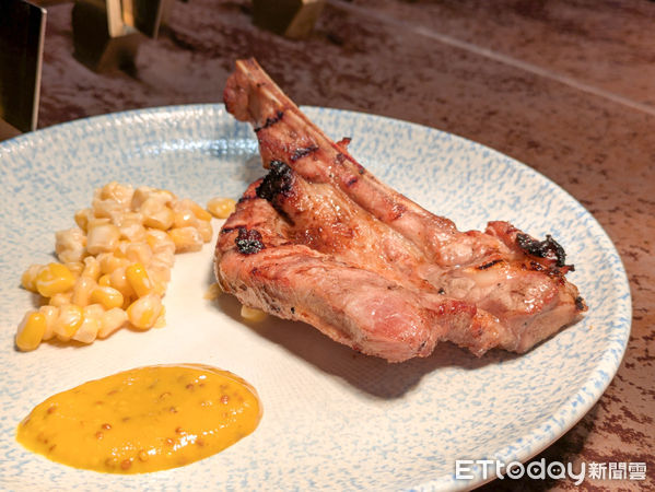 ▲島語2店。（圖／記者黃士原攝）