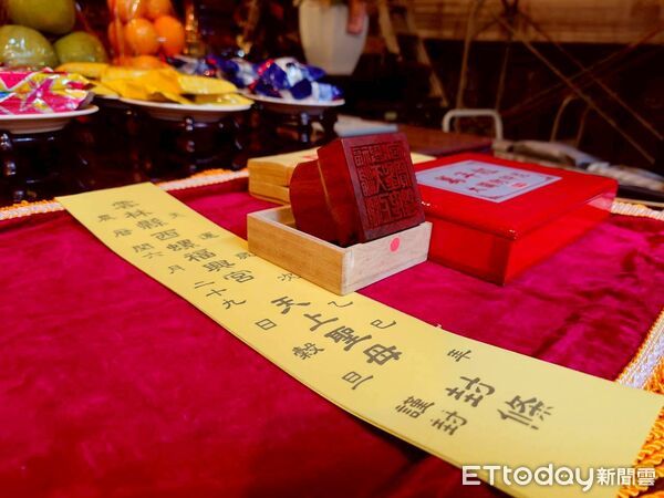 ▲西螺福興宮依循舊俗古例，在農曆七月慈悲月前舉行「封鐘鼓」儀式。（圖／記者游瓊華翻攝）