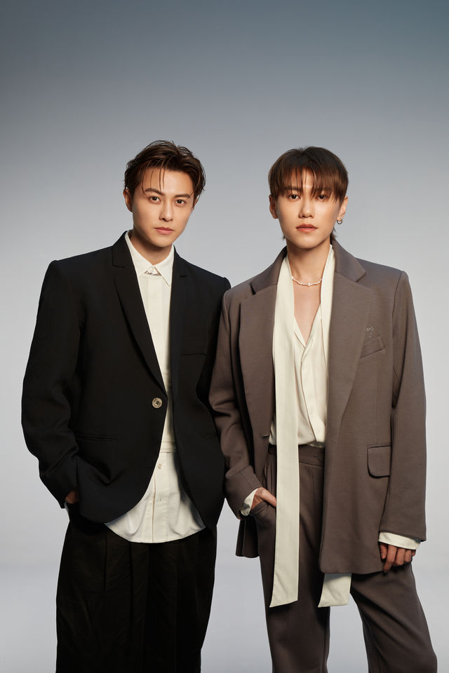 ▲▼ 2025澎湖追風音樂燈光節邱鋒澤、小賴賴晏駒、黃偉晉、婁峻碩、王子邱勝翊、邱宇辰、人氣夯團OZONE。（圖／交通部觀光署澎湖國家風景區管理處提供）