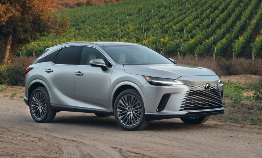 ▲北美LEXSU推出新年式RX休旅，新增插電式油電入門款。（圖／翻攝自LEXUS）